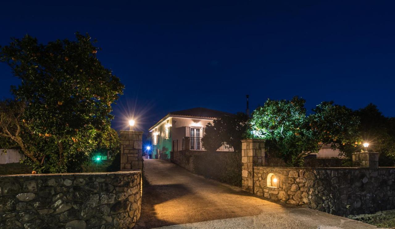 Case de vacanță Kanelos Garden House *