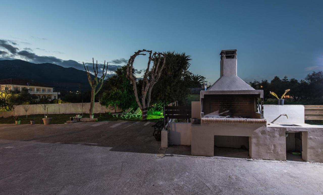 Kanelos Garden House Case de vacanță *